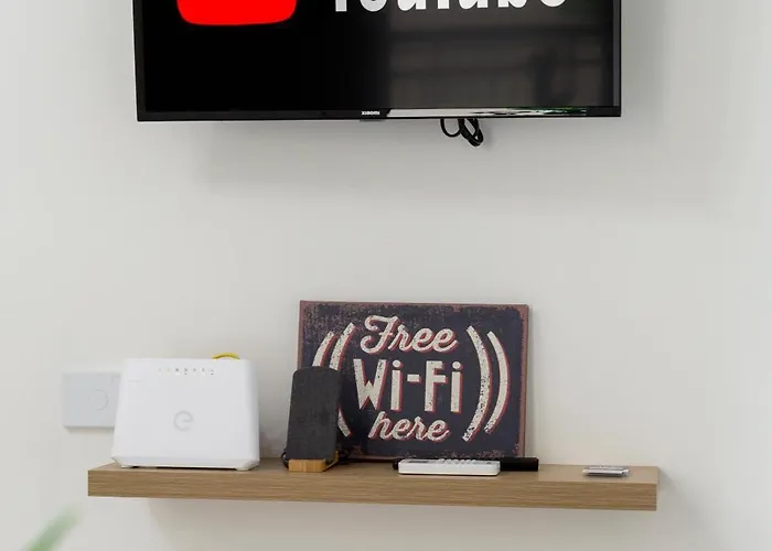 بيت ضيافة Shiny