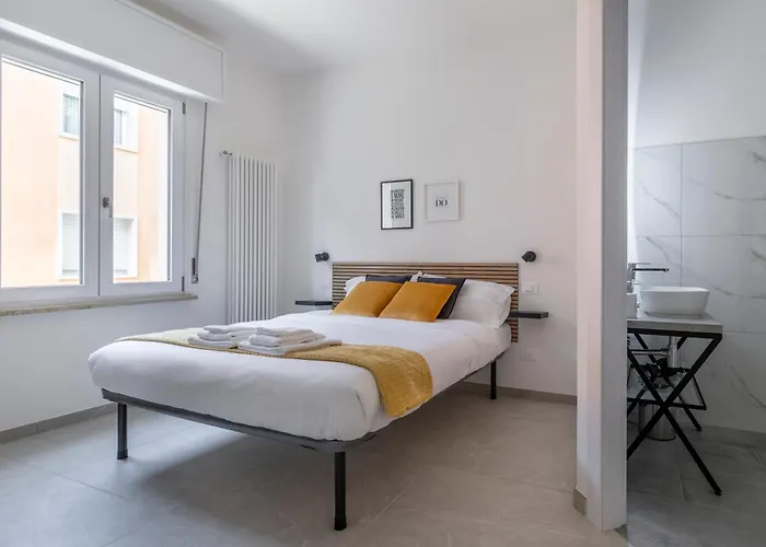 بيت ضيافة Shiny 4*