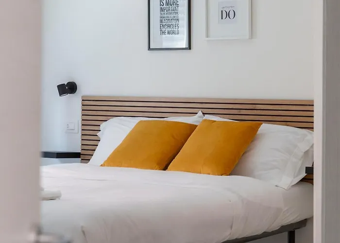 Shiny 4* فيرونا