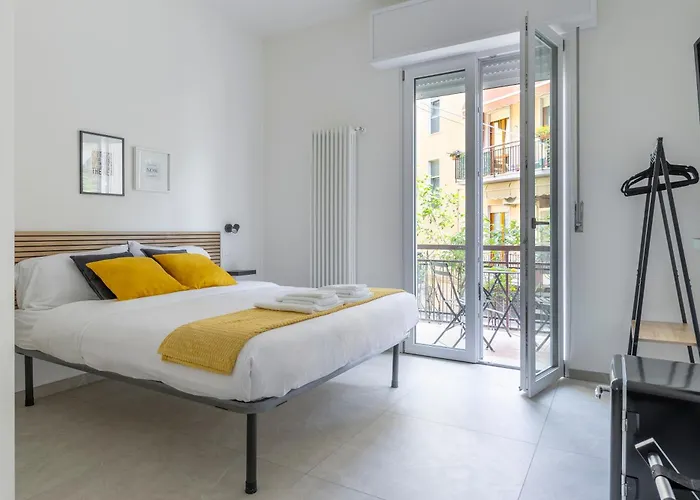 Shiny 4* فيرونا