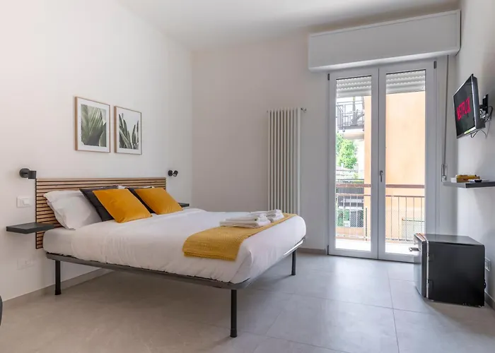 Shiny بيت ضيافة فيرونا