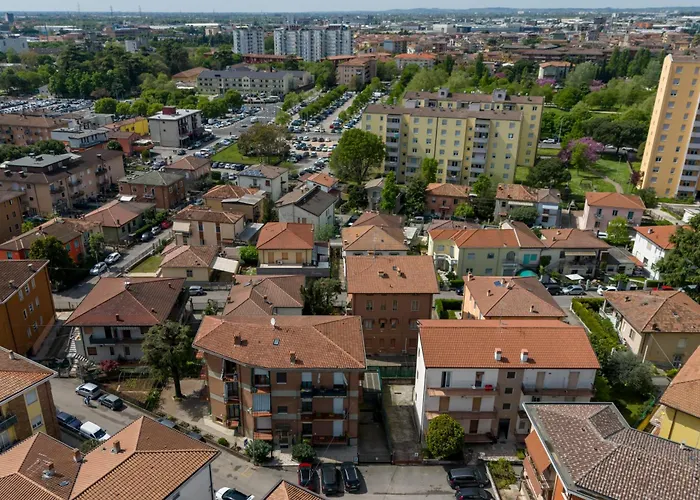 Shiny بيت ضيافة